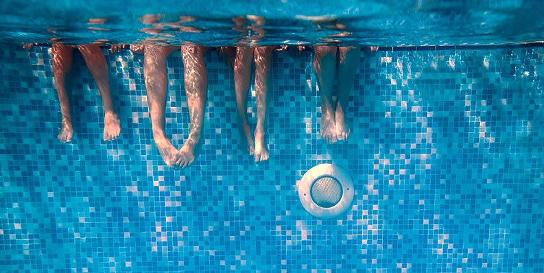 Viel Badespaß im eigenen Pool